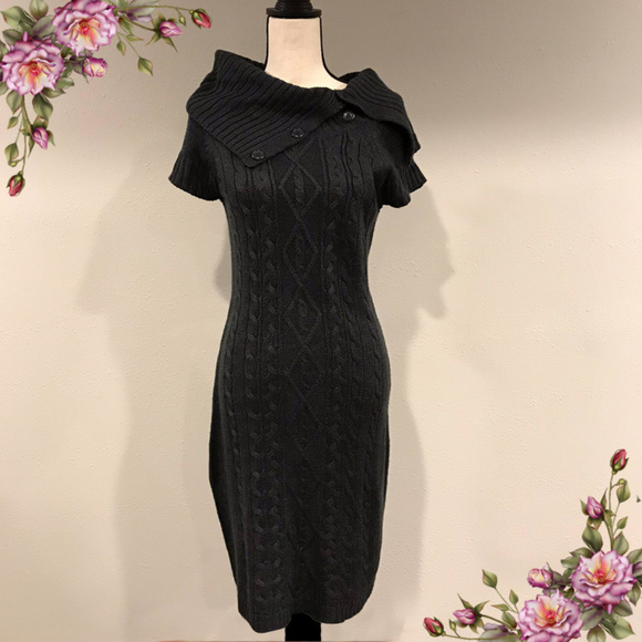 Calvin Klein Dresses & Skirts - Calvin Klein short sleeve Cable-Knit Sweater Dress